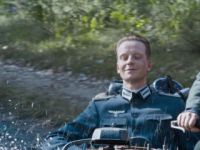 Милый Ханс, дорогой Петр (2015)